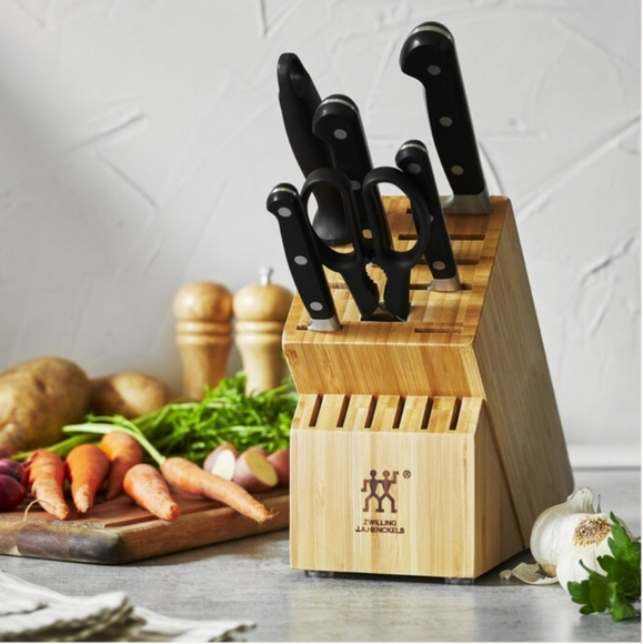 ZWILLING J.A. Henckels Professional S7-pc, Knife Block Set, Natural - Picture 2 of 16
